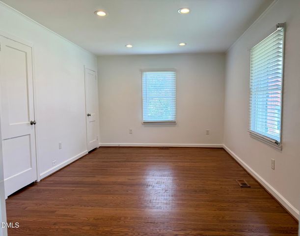 2736 Knowles Street, Raleigh, NC 27603