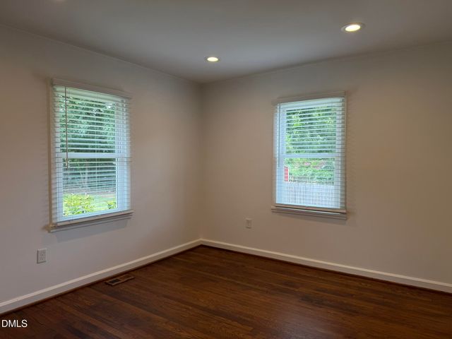 2736 Knowles Street, Raleigh, NC 27603
