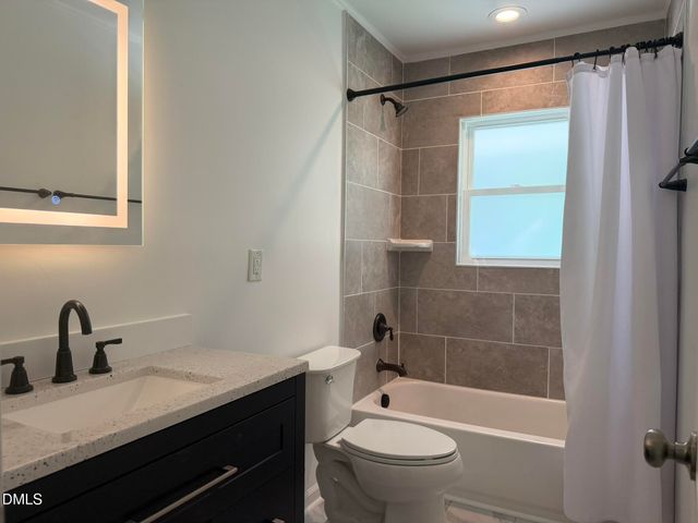 2736 Knowles Street, Raleigh, NC 27603
