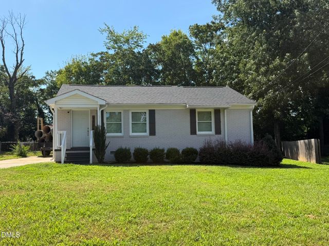 2736 Knowles Street, Raleigh, NC 27603