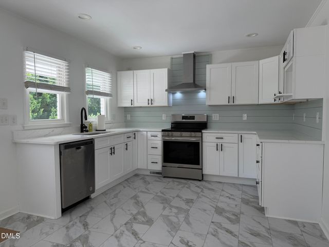 2736 Knowles Street, Raleigh, NC 27603