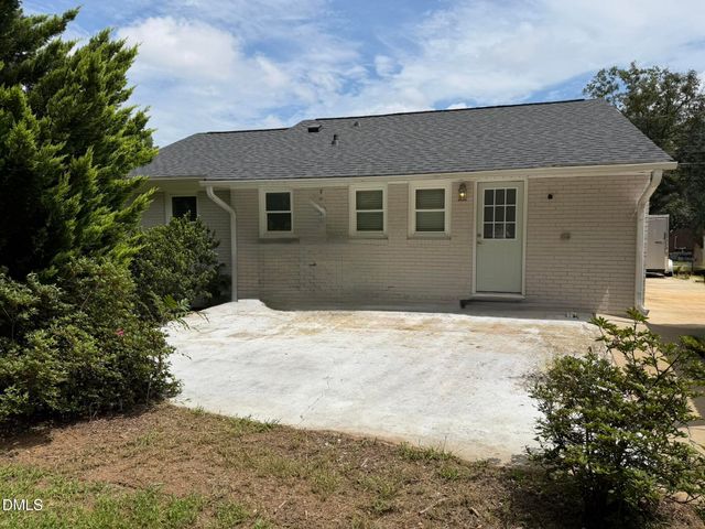 2736 Knowles Street, Raleigh, NC 27603