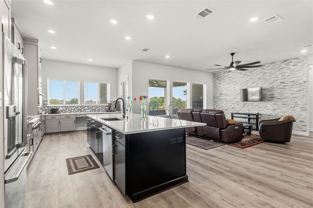 123 Lake Charlotte Creek DR, Bastrop, TX 78602