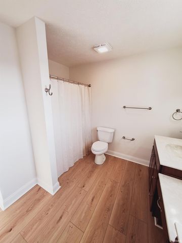 4318 E Cricket Knoll, Bloomington, IN 47401