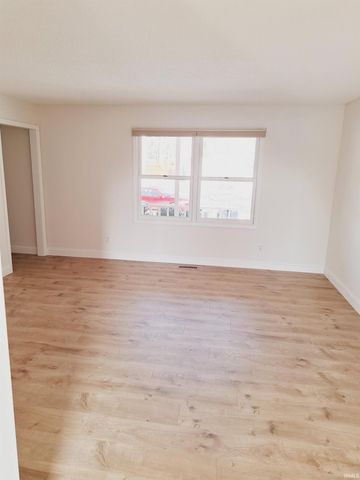 4318 E Cricket Knoll, Bloomington, IN 47401