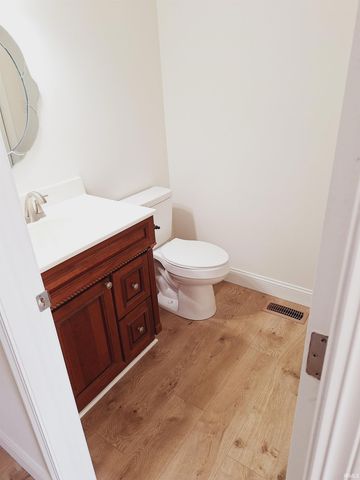 4318 E Cricket Knoll, Bloomington, IN 47401