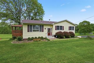 23 Old Cross Road, Warwick, NY 10990