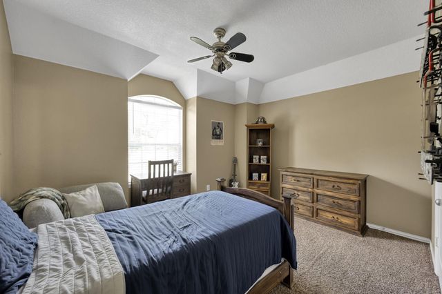 614 Spring Forest Drive, Conroe, TX 77302