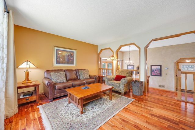 11015 Rhode Island Circle N, Champlin, MN 55316