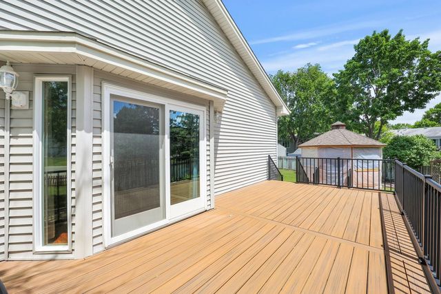 11015 Rhode Island Circle N, Champlin, MN 55316