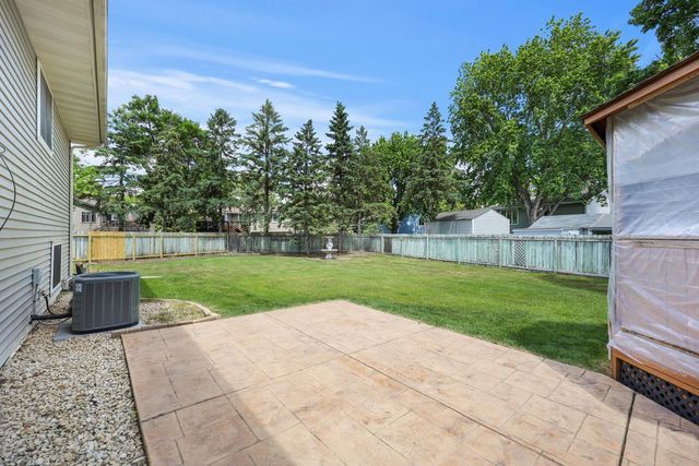 11015 Rhode Island Circle N, Champlin, MN 55316