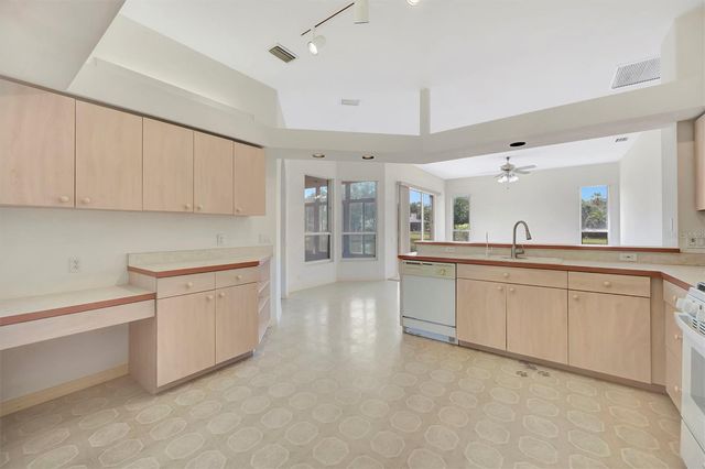 4206 73RD TERRACE E, Sarasota, FL 34243