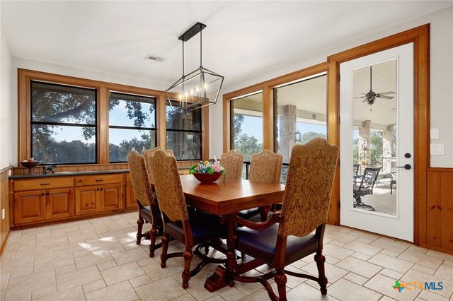 26037 Lewis Ranch Road, New Braunfels, TX 78132