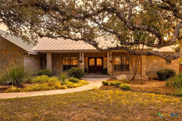 26037 Lewis Ranch Road, New Braunfels, TX 78132