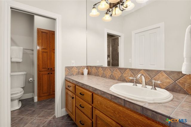 26037 Lewis Ranch Road, New Braunfels, TX 78132