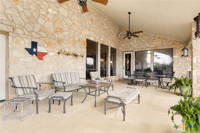 26037 Lewis Ranch Road, New Braunfels, TX 78132