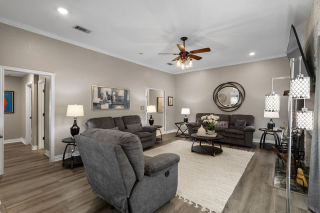 1701 Oakmeadow Drive, Decatur, TX 76234