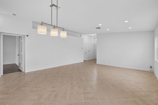 15415 SUMMER LAKE Drive, Delray Beach, FL 33446