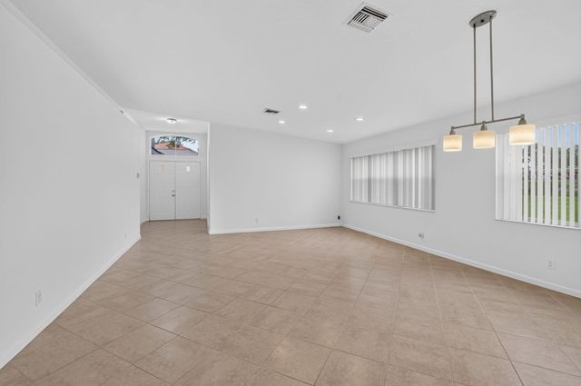 15415 SUMMER LAKE Drive, Delray Beach, FL 33446