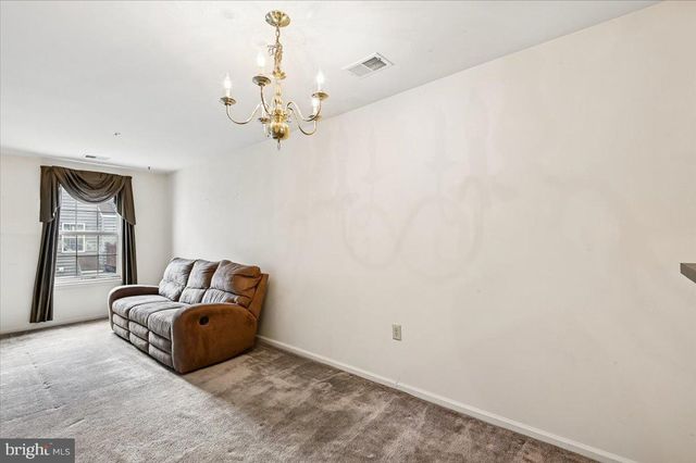 2441 WENTWORTH DR, Crofton, MD 21114