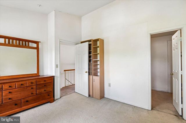 2441 WENTWORTH DR, Crofton, MD 21114