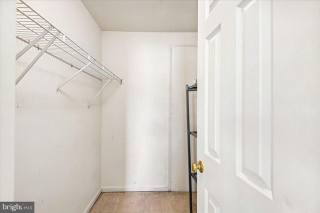 2441 WENTWORTH DR, Crofton, MD 21114