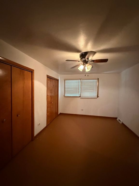 Image 5 of property listing at 8711 S Throop Street, Chicago, IL 60620