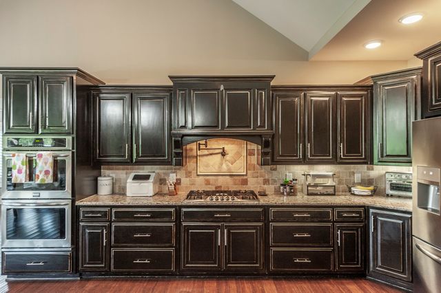 1629 Rock Bridge Rd, Bethpage, TN 37022