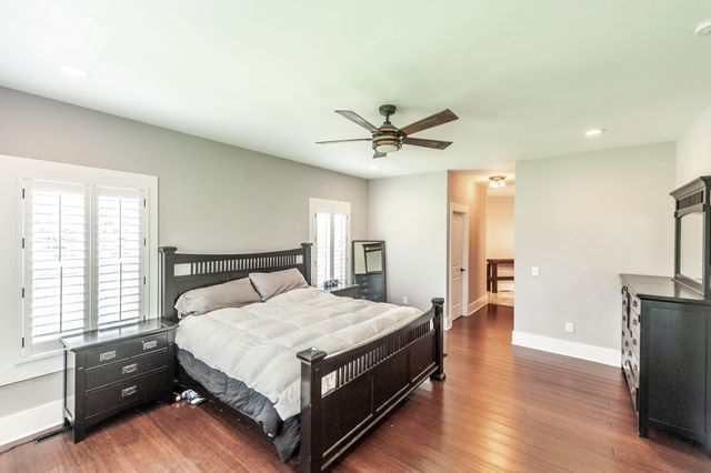 1629 Rock Bridge Rd, Bethpage, TN 37022