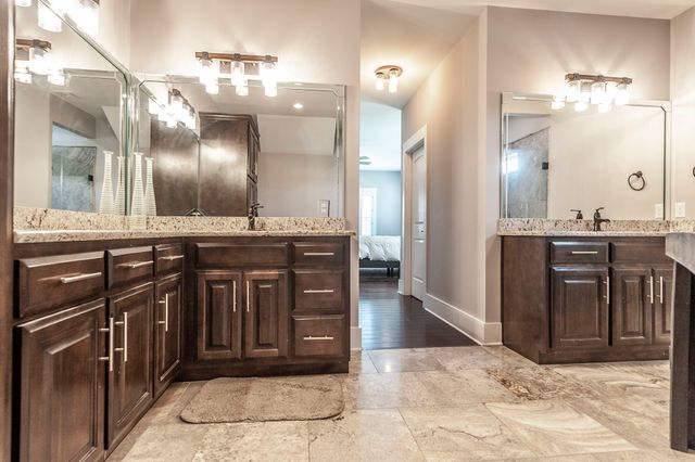 1629 Rock Bridge Rd, Bethpage, TN 37022