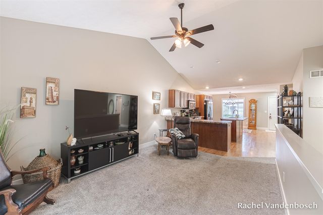 657 Wren Court 5, Middleville, MI 49333
