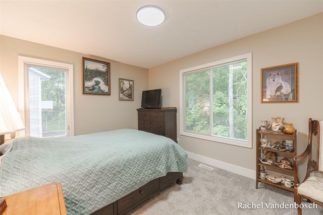 657 Wren Court 5, Middleville, MI 49333