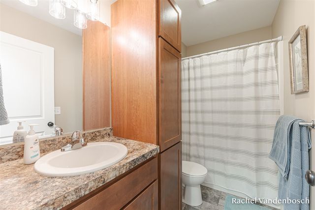 657 Wren Court 5, Middleville, MI 49333