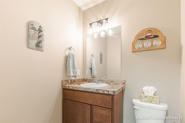 657 Wren Court 5, Middleville, MI 49333