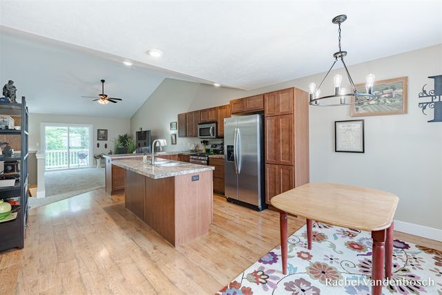 657 Wren Court 5, Middleville, MI 49333