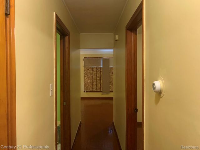 19662 Charest Street, Detroit, MI 48234