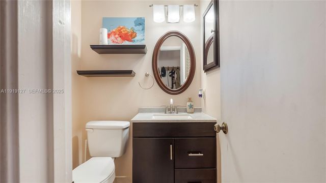 206 Washingtonia Ave, Lauderdale By The Sea, FL 33308