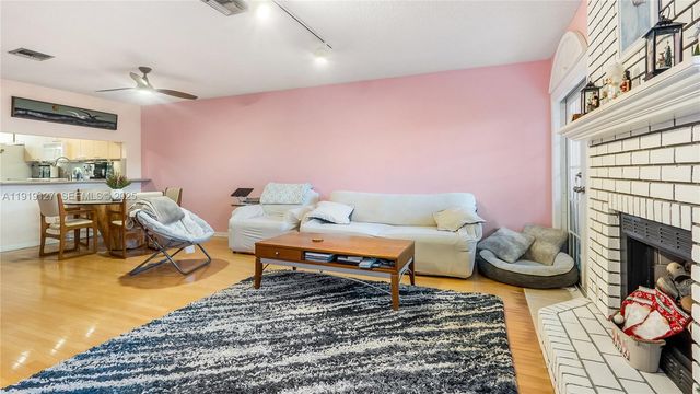 206 Washingtonia Ave, Lauderdale By The Sea, FL 33308