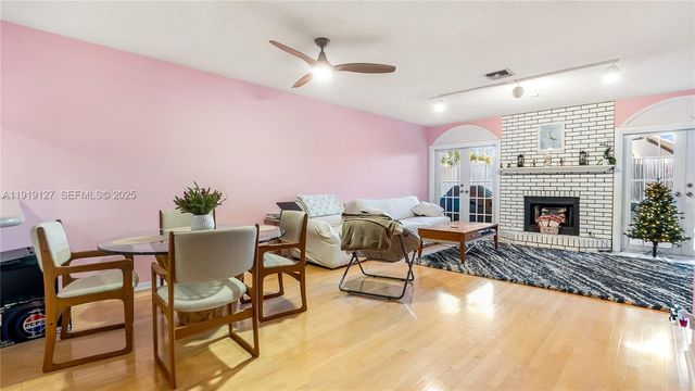 206 Washingtonia Ave, Lauderdale By The Sea, FL 33308