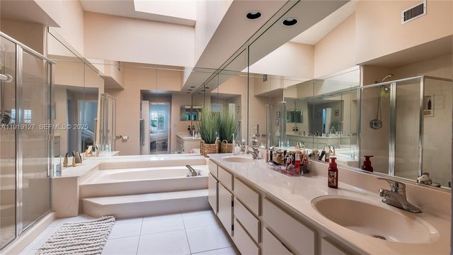 206 Washingtonia Ave, Lauderdale By The Sea, FL 33308