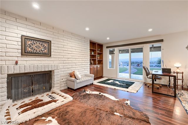 1027 Sidehill Way, Las Vegas, NV 89110