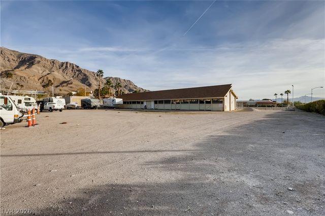 1027 Sidehill Way, Las Vegas, NV 89110