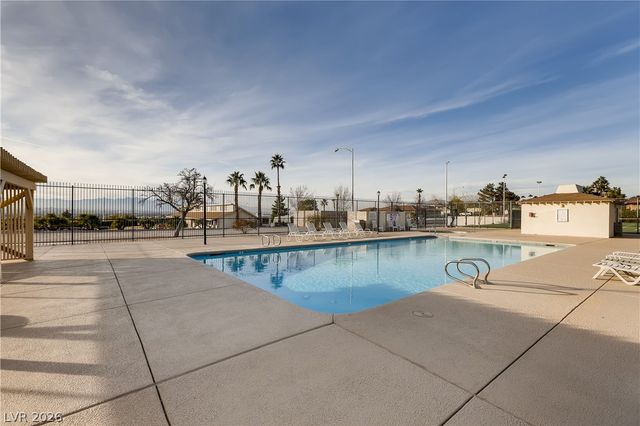1027 Sidehill Way, Las Vegas, NV 89110