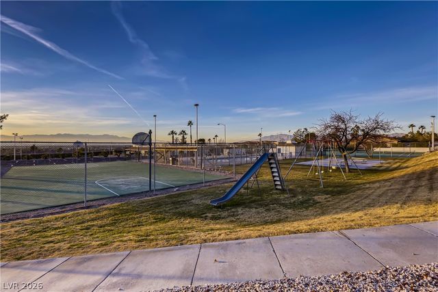 1027 Sidehill Way, Las Vegas, NV 89110