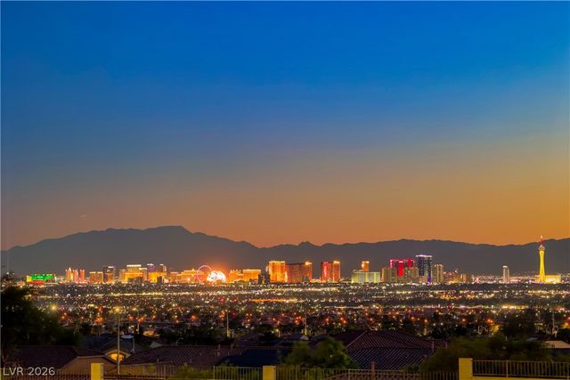 1027 Sidehill Way, Las Vegas, NV 89110