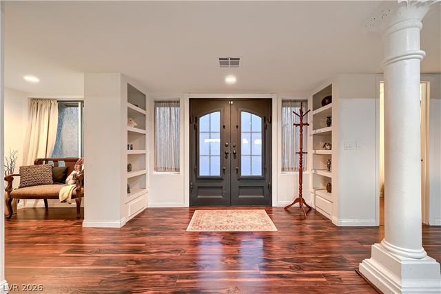 1027 Sidehill Way, Las Vegas, NV 89110