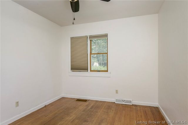 550 Kay Avenue, Sellersburg, IN 47172