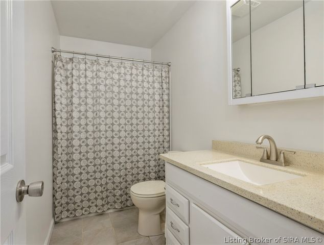 550 Kay Avenue, Sellersburg, IN 47172