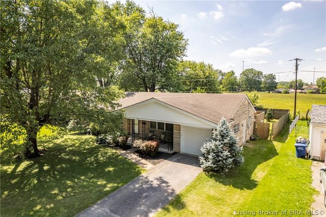 550 Kay Avenue, Sellersburg, IN 47172