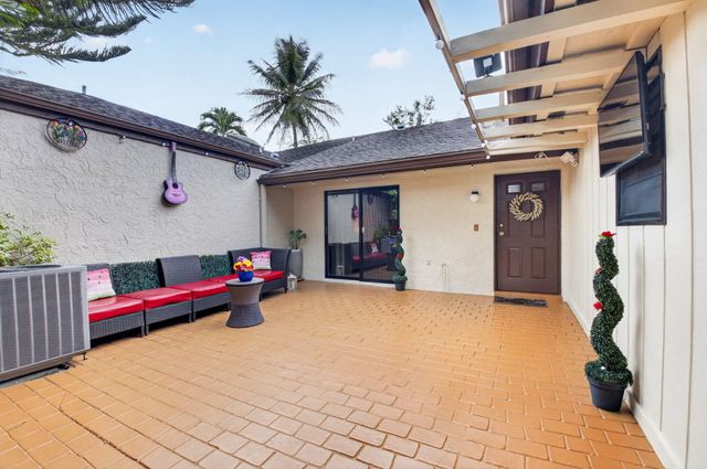 22602 Vistawood Way, Boca Raton, FL 33428